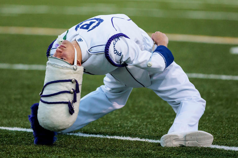 Photos: Dexter football defeats Ann Arbor Pioneer 27-13