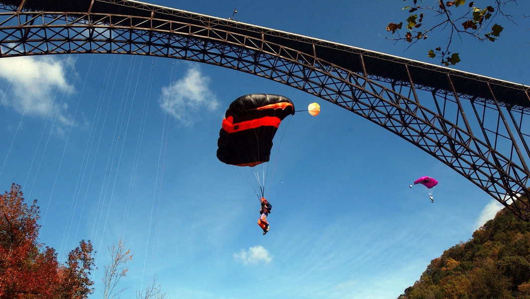 4 extreme BASE jumping destinations