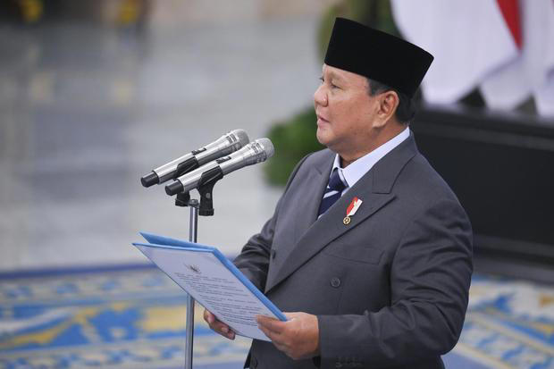 Survei SMRC: Elektabiltas Prabowo Turun ke 9,8%, Tertinggal dari KDM ...