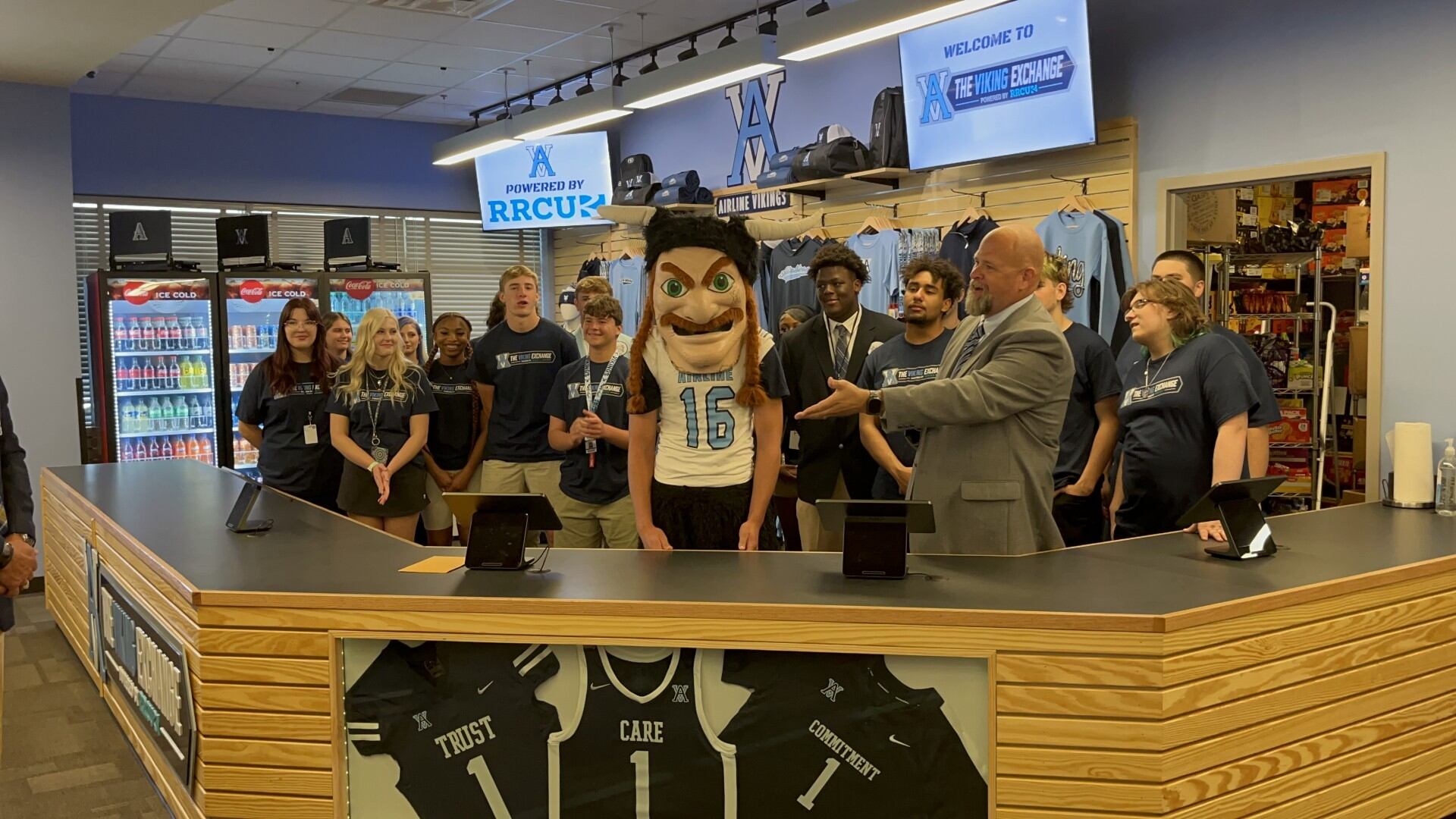 Airline High School students run their own store to build real-world ...