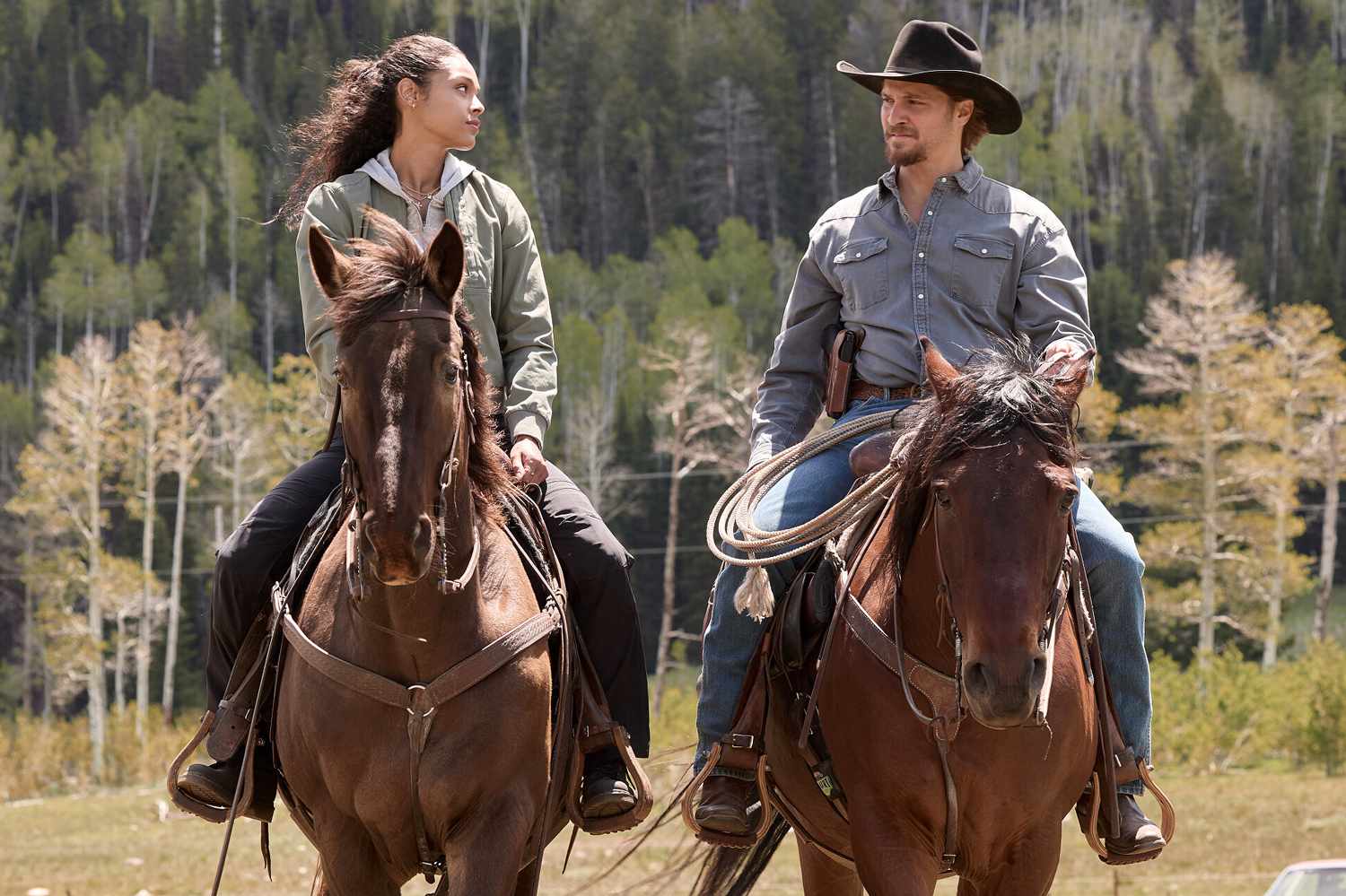 Luke Grimes calls Kayce and Andrea’s relationship in “Marshals” a ‘Jim ...