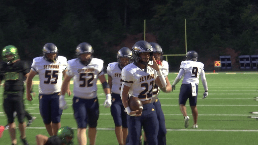 Glass Doctor player of the week: Seymour RB Grayson Davis
