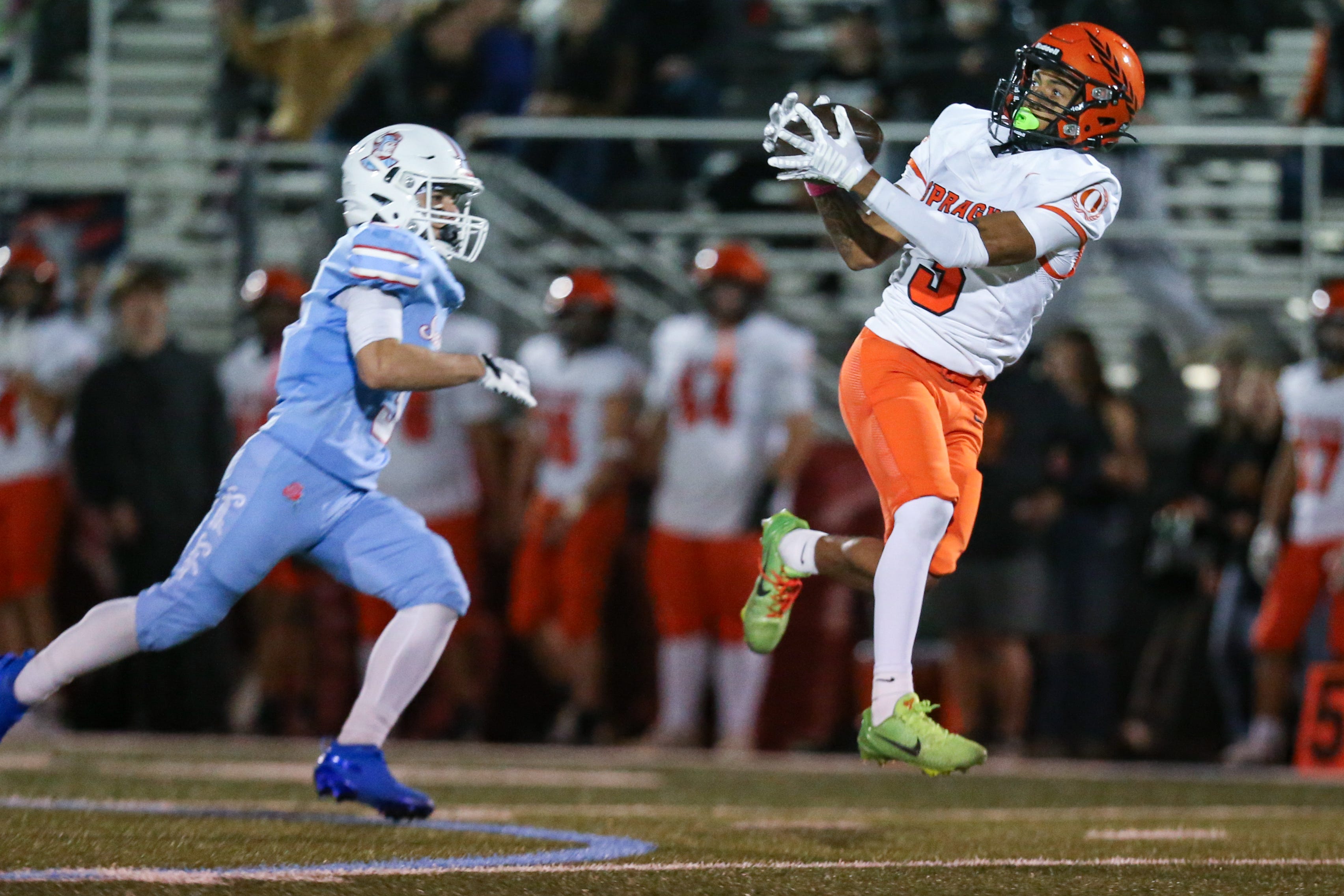 Sprague defeats South Salem plus more area high school football scores