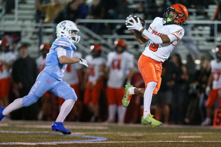 Sprague defeats South Salem plus more area high school football scores