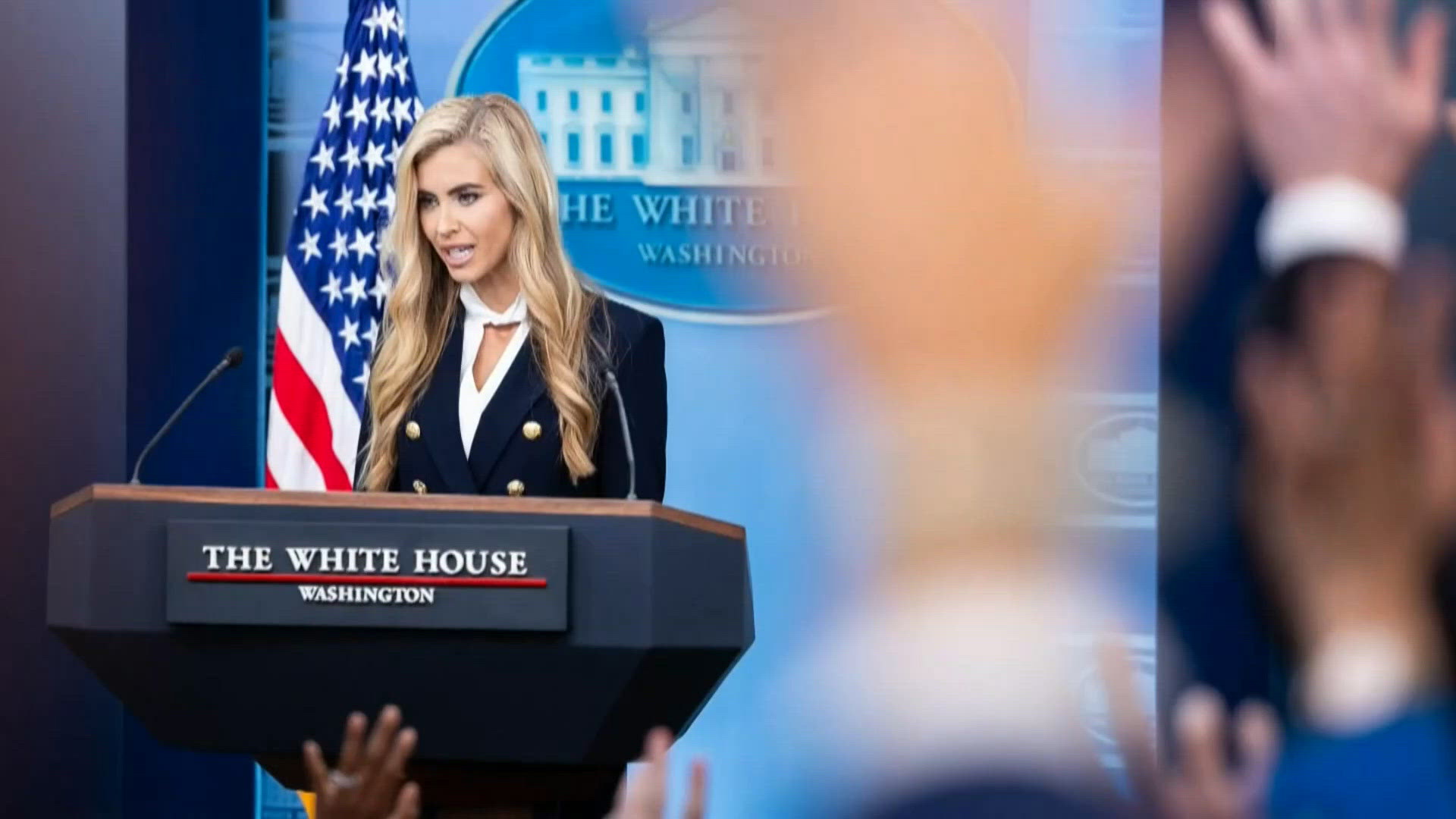 White House press secretary leaves after five days