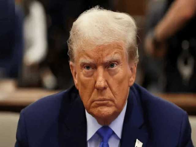 Traffic slump on Trump's Truth Social: Daily users plummet over 30% ...