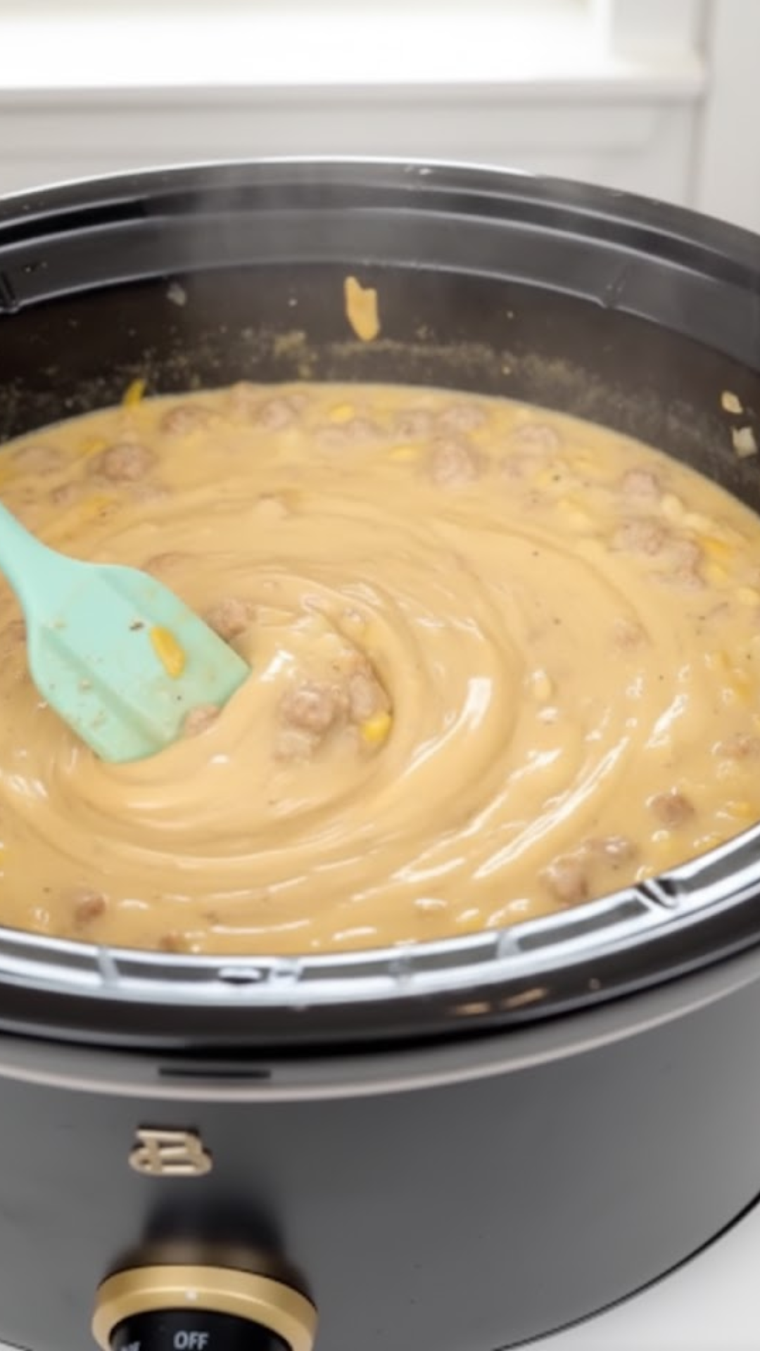 4 easy crockpot dinners you'll want every week!
