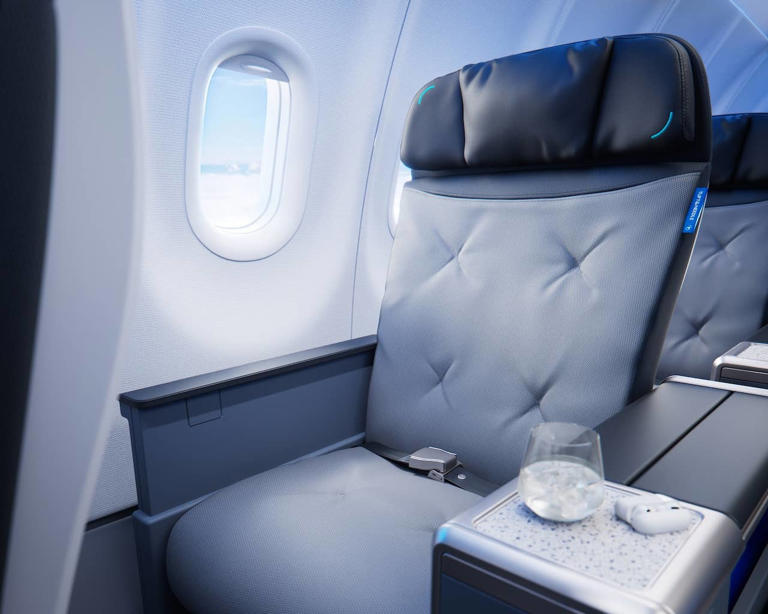 JetBlue launches BlueFirst domestic first class with fares starting at $249