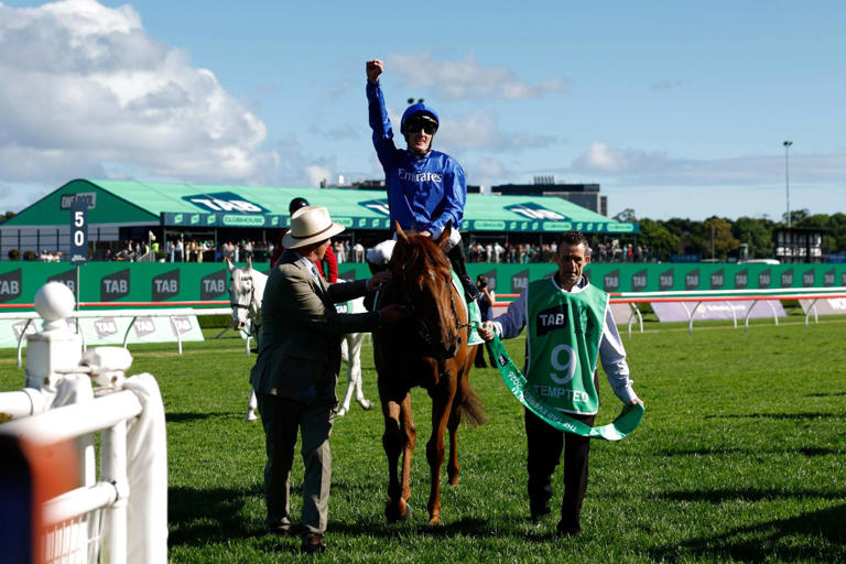 Ka Ying Rising falls agonisingly short of back-to-back Everest wins as ...
