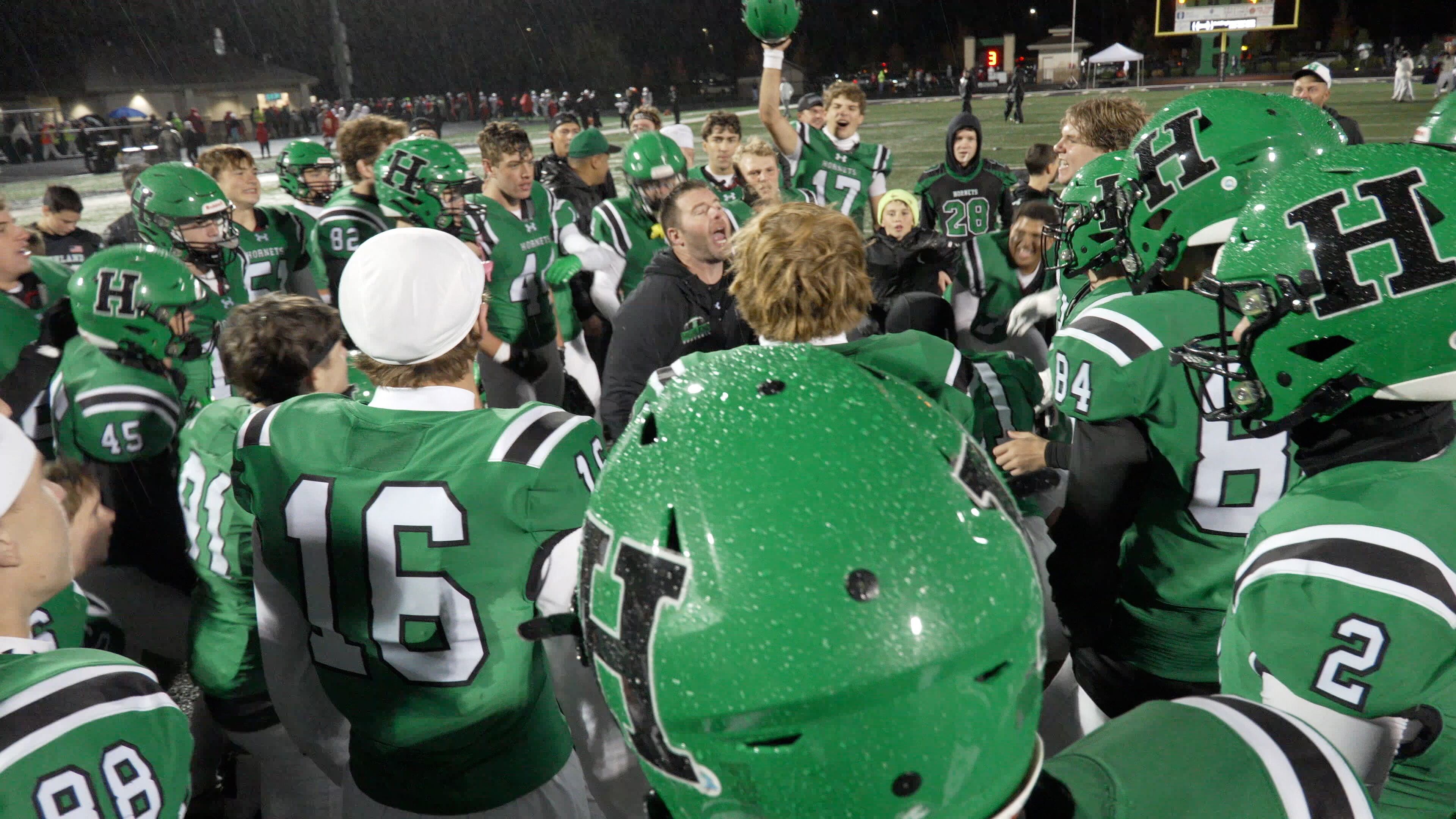 Highland stuns Wadsworth with touchdown on final play