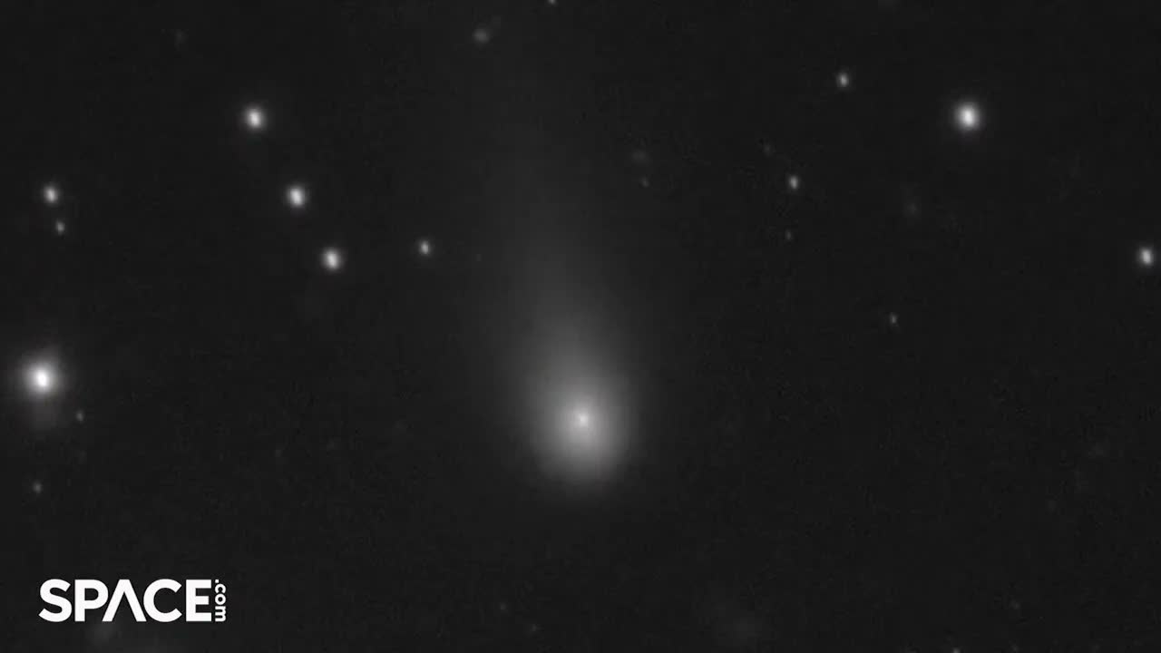 Interstellar comet 3I/ATLAS tail captured in stunning time-lapse