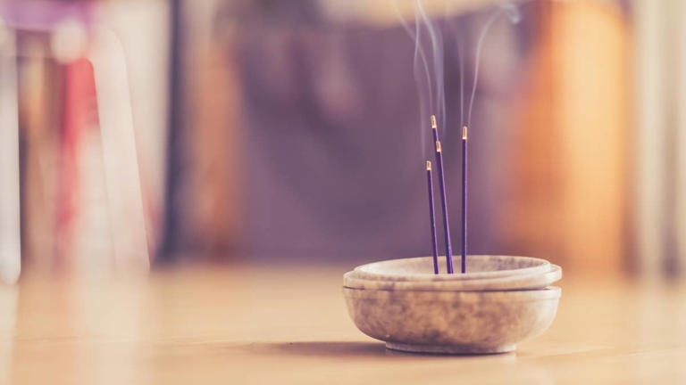 Where is that draft coming from? Try the 'incense trick' to find hidden ...