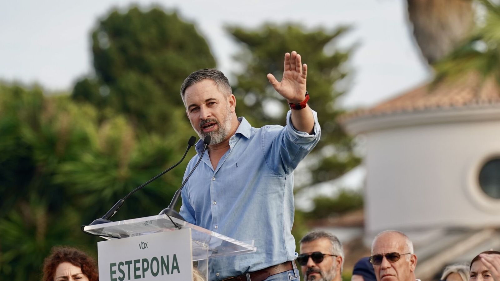 La profesión de Santiago Abascal antes de ser presidente de Vox: sus ...