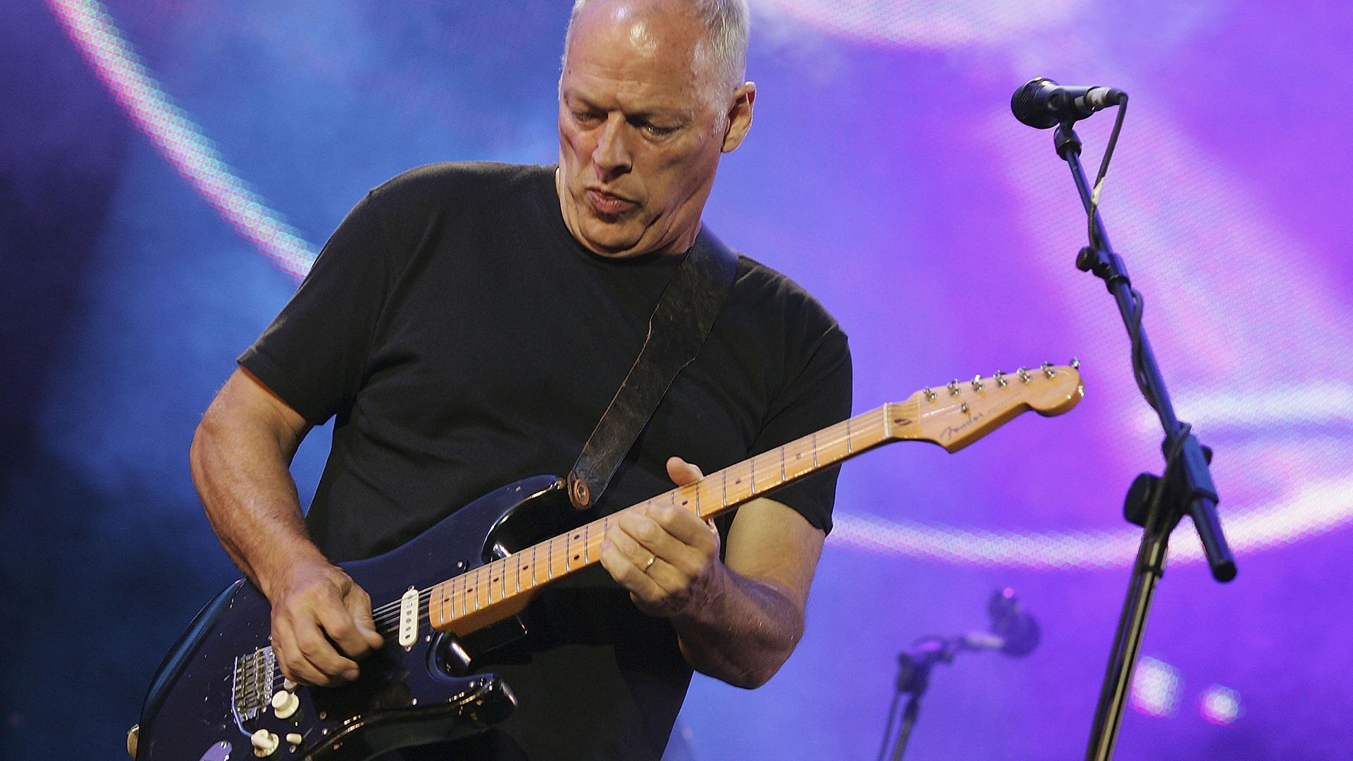 I played David Gilmour’s $14.5 million Black Strat as a teenager and ...
