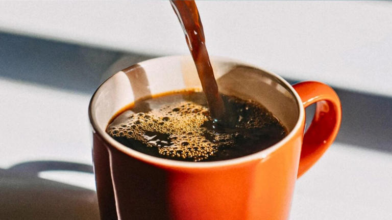 It's not what's in your cup that matters for this cancer. It's how hot ...