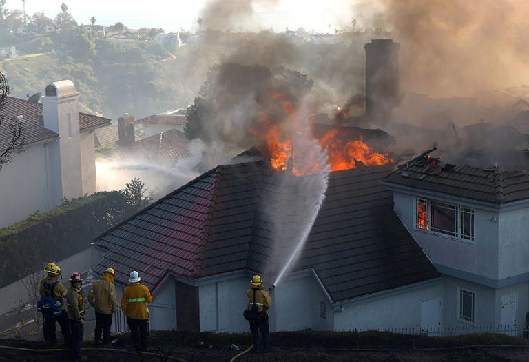 California wildfires destroy homes, injure two firefighters as crews ...