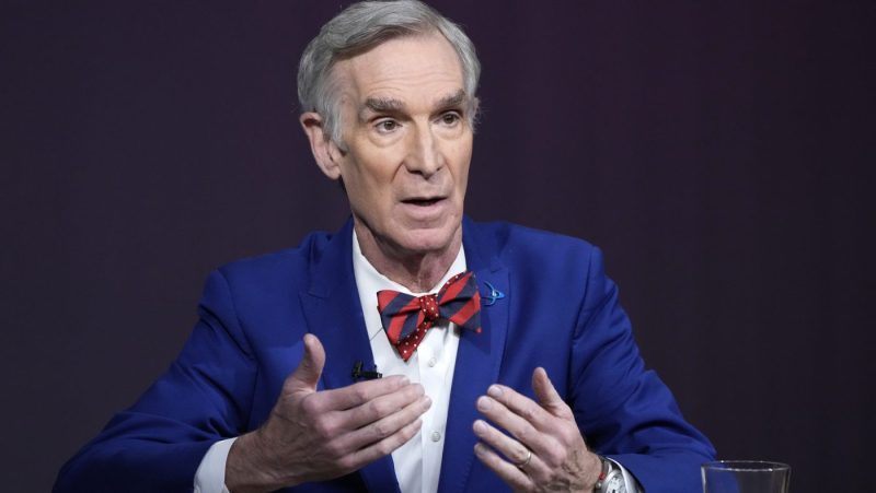 Science icon Bill Nye speaks at RIT’s homecoming