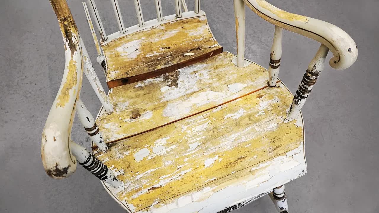 This broken rocking chair was falling apart - then the old wood got a ...