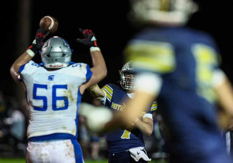 Football photos: Southern Lehigh at Notre Dame-Green Pond, Oct. 16, 2026