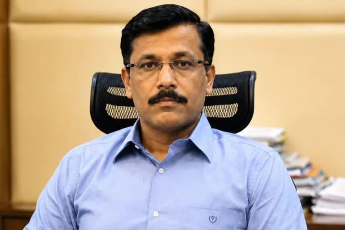 FDA CHIEF TUKARAM MUNDHE SHUTS DOWN FOOD COUNTERS AT MUMBAI’S R CITY ...