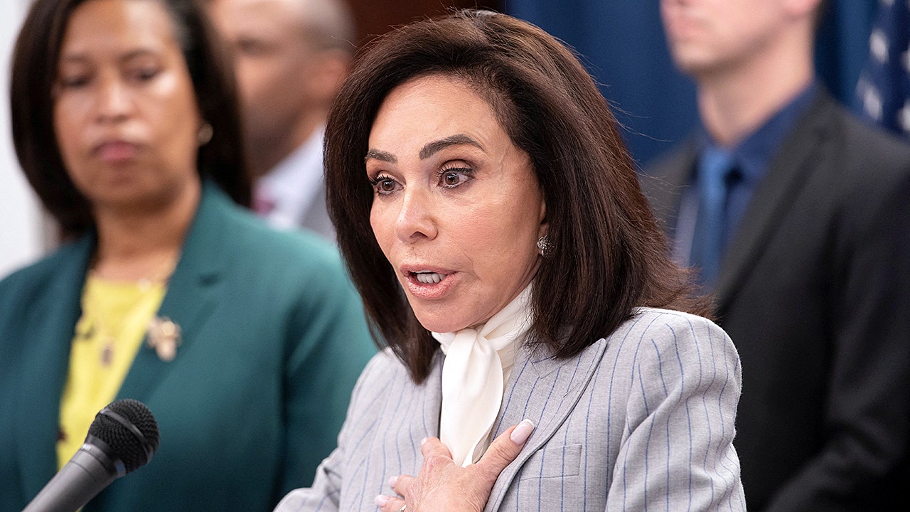 Ilhan Omar's turbulent week explained: The dueling probes that threw ...