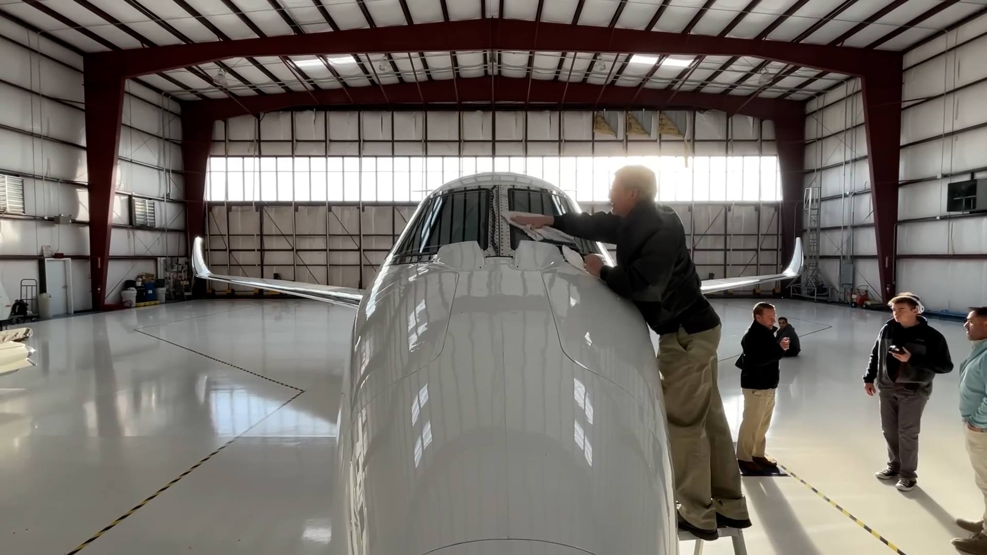 Plenty of airliners stay lower, but the Cessna Citation X is right at ...