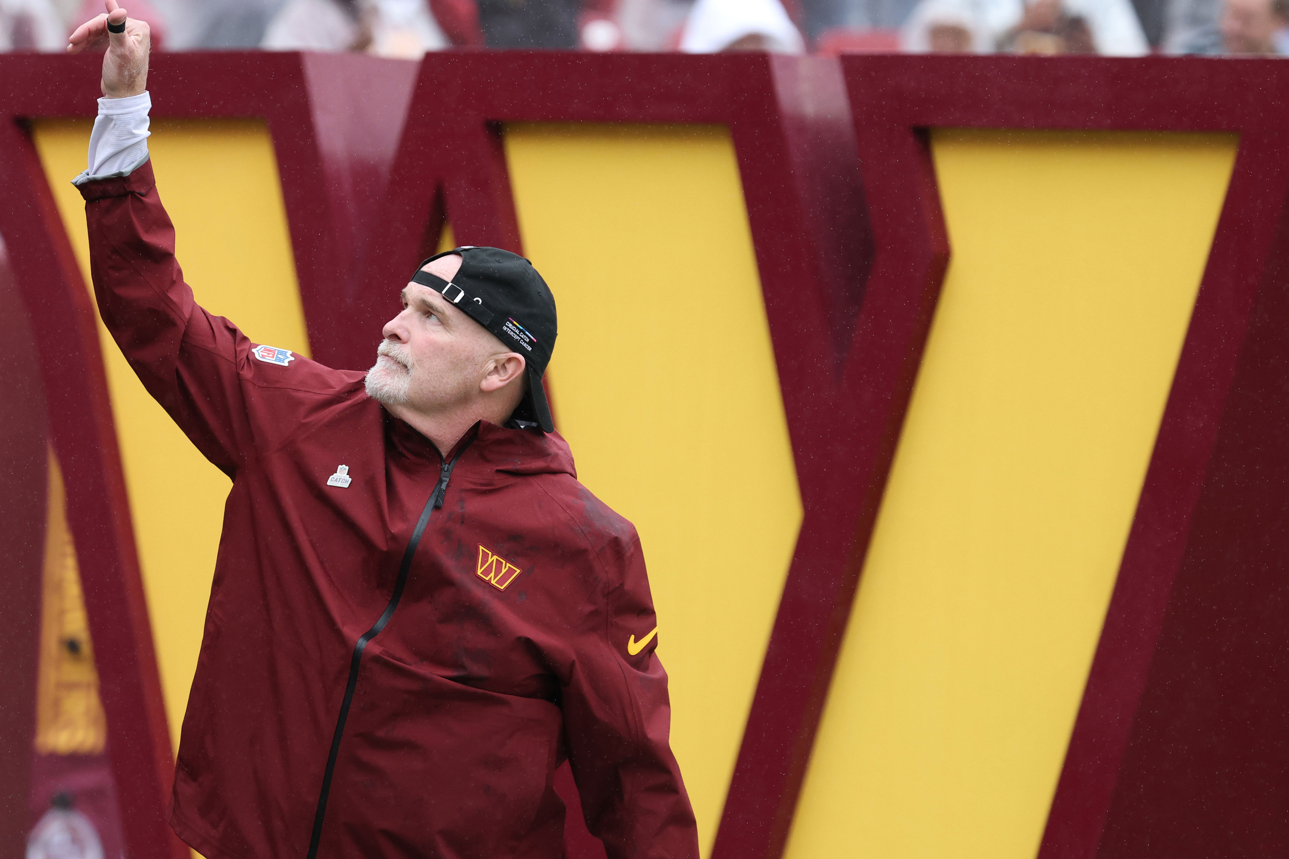 A unified front won't be enough to save Commanders' flailing season