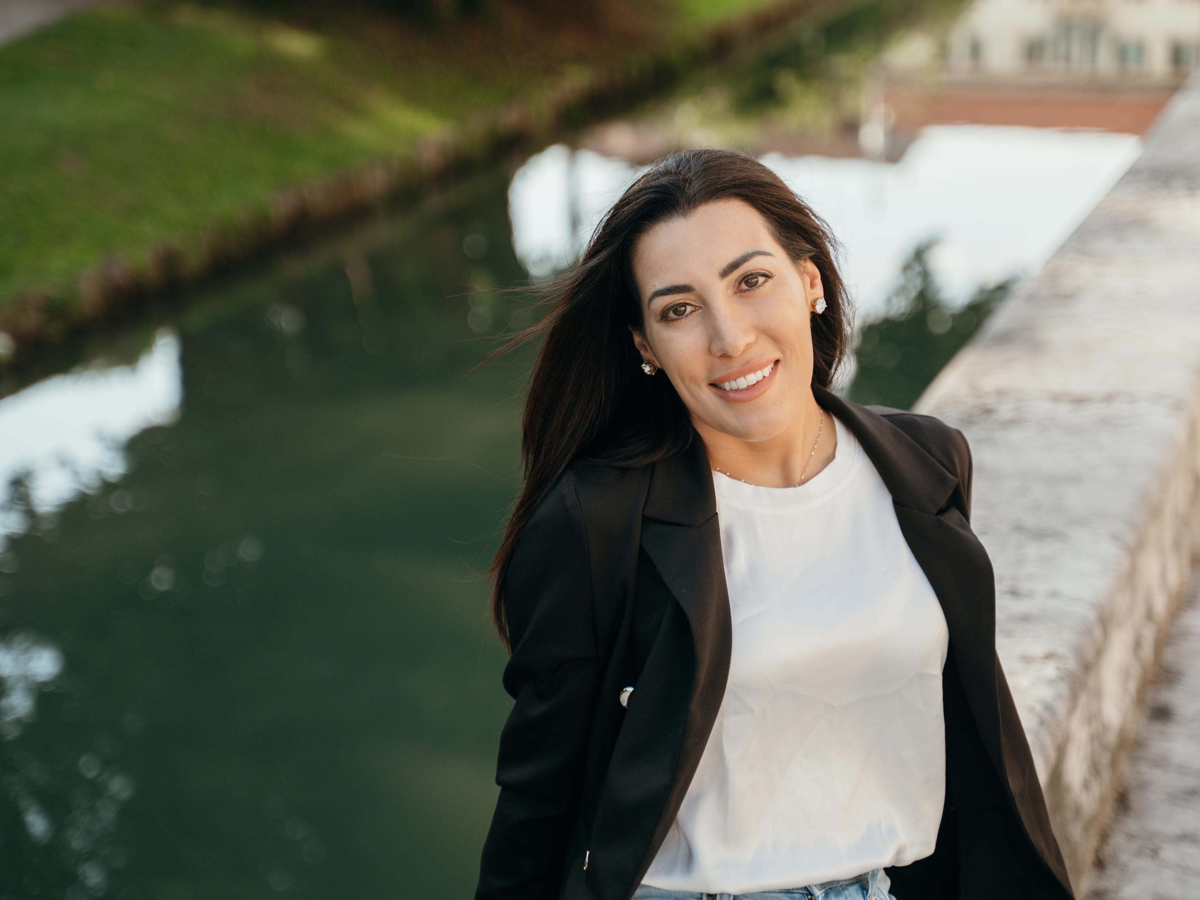 I'm a career coach for Gen Z workers. Here are some unspoken workplace ...
