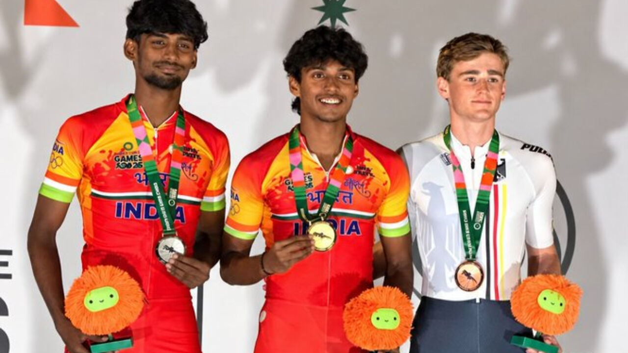 16-year-old Anirudhan Vinod leads India’s historic gold-silver double ...