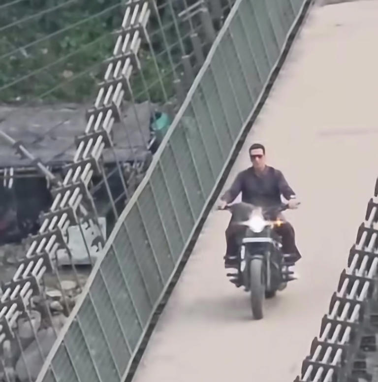 Akshay Kumar, Raashii Khanna spotted shooting in Mussoorie for upcoming ...