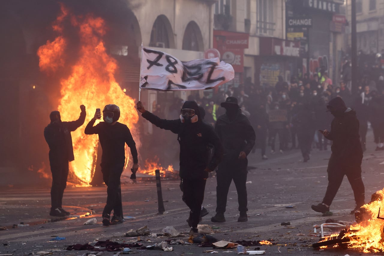It's utter chaos: Protests in France evolve into anger over broader economy