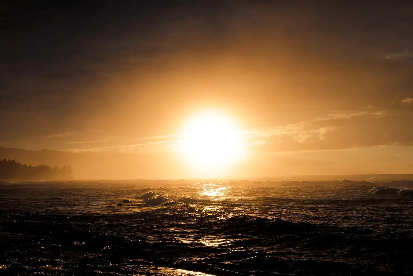 Why sea levels rise as oceans warm: thermal expansion explained