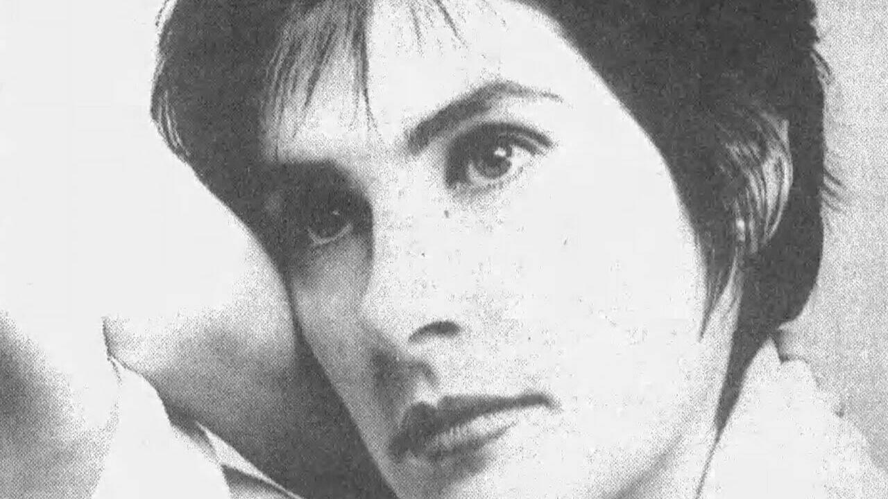 Enya outbid Michael Flatley for an Irish Sea castle in 1997