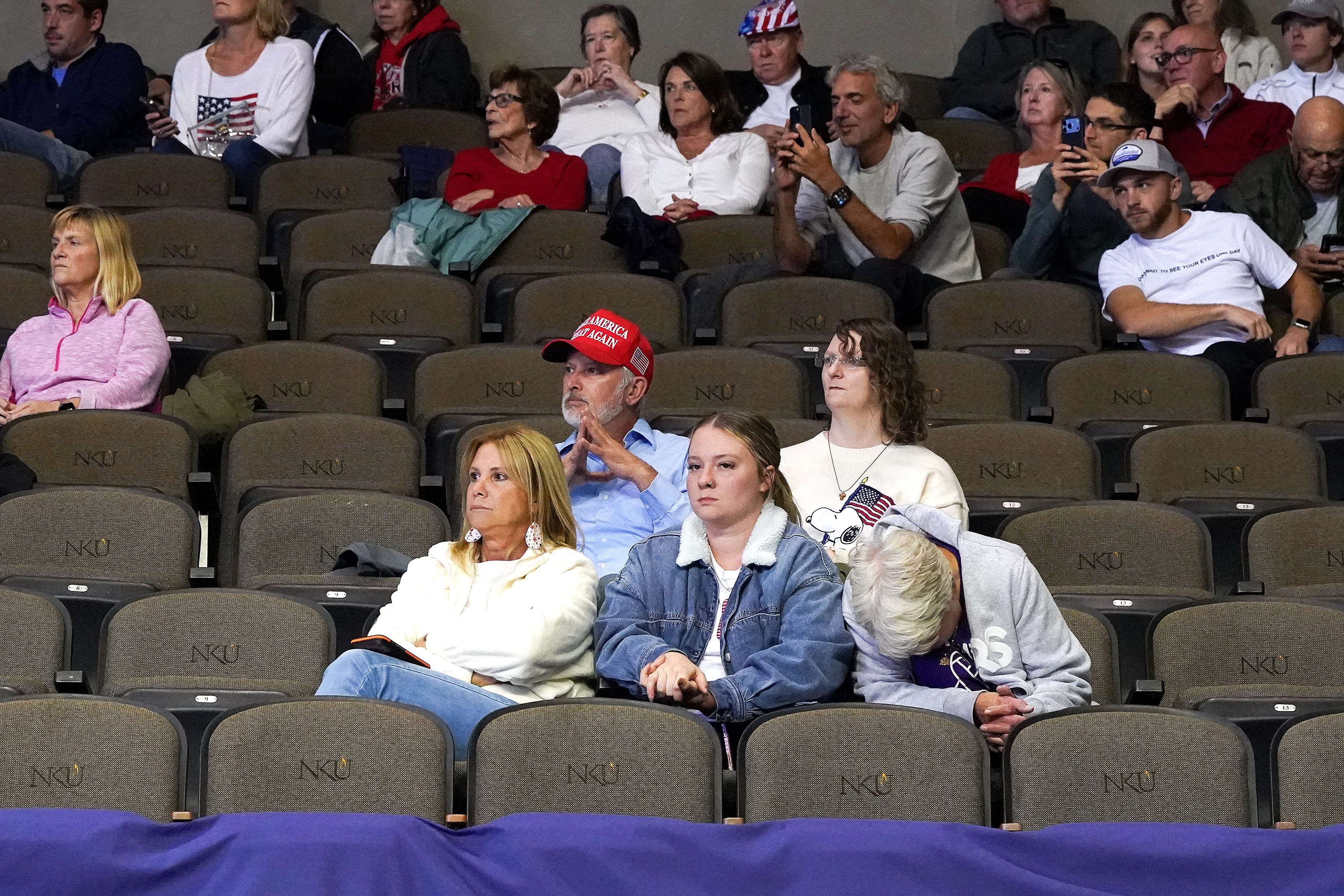 5 takeaways from Trump's Northern Kentucky midterm rally