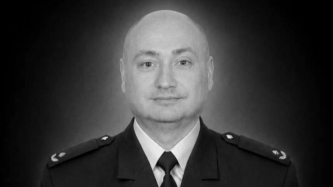 He was found under rubble by colleagues: Ukrainian emergency worker ...