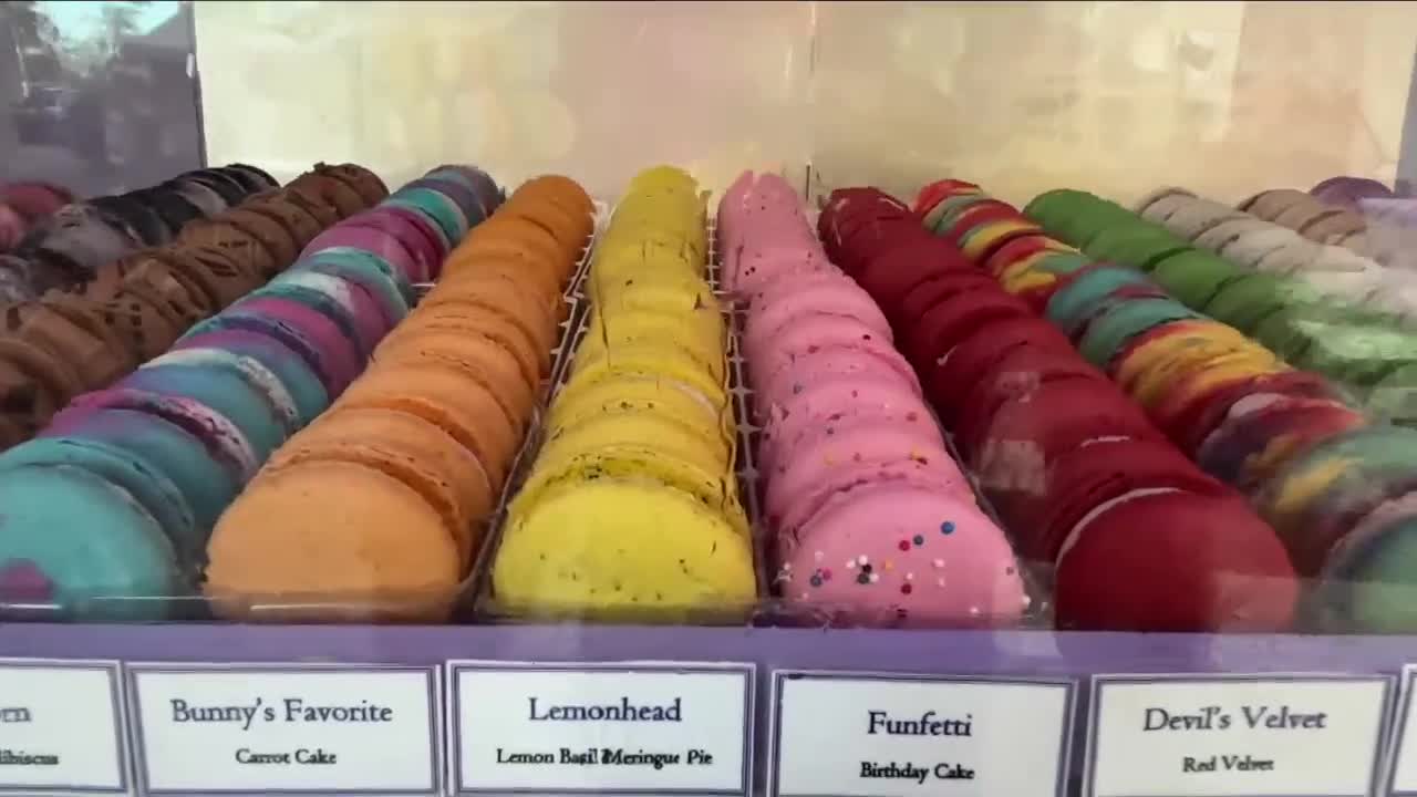 Do you know the difference between a macaroon and a macaron?