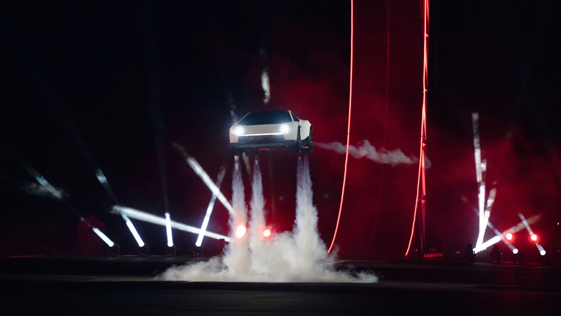 Elon Musk just pulled off a magic trick with the new Tesla Roadster