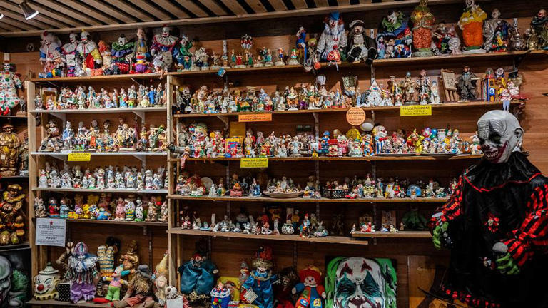 Would you stay at this haunted clown motel next to a cemetery?
