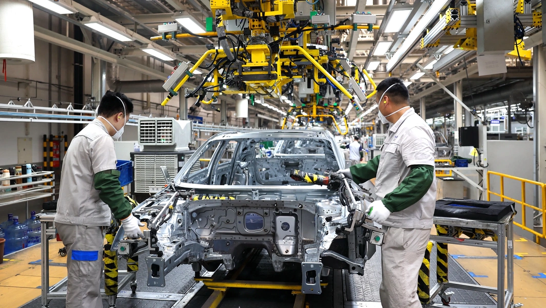 Motor1 reveals 60-country supply chain behind modern cars