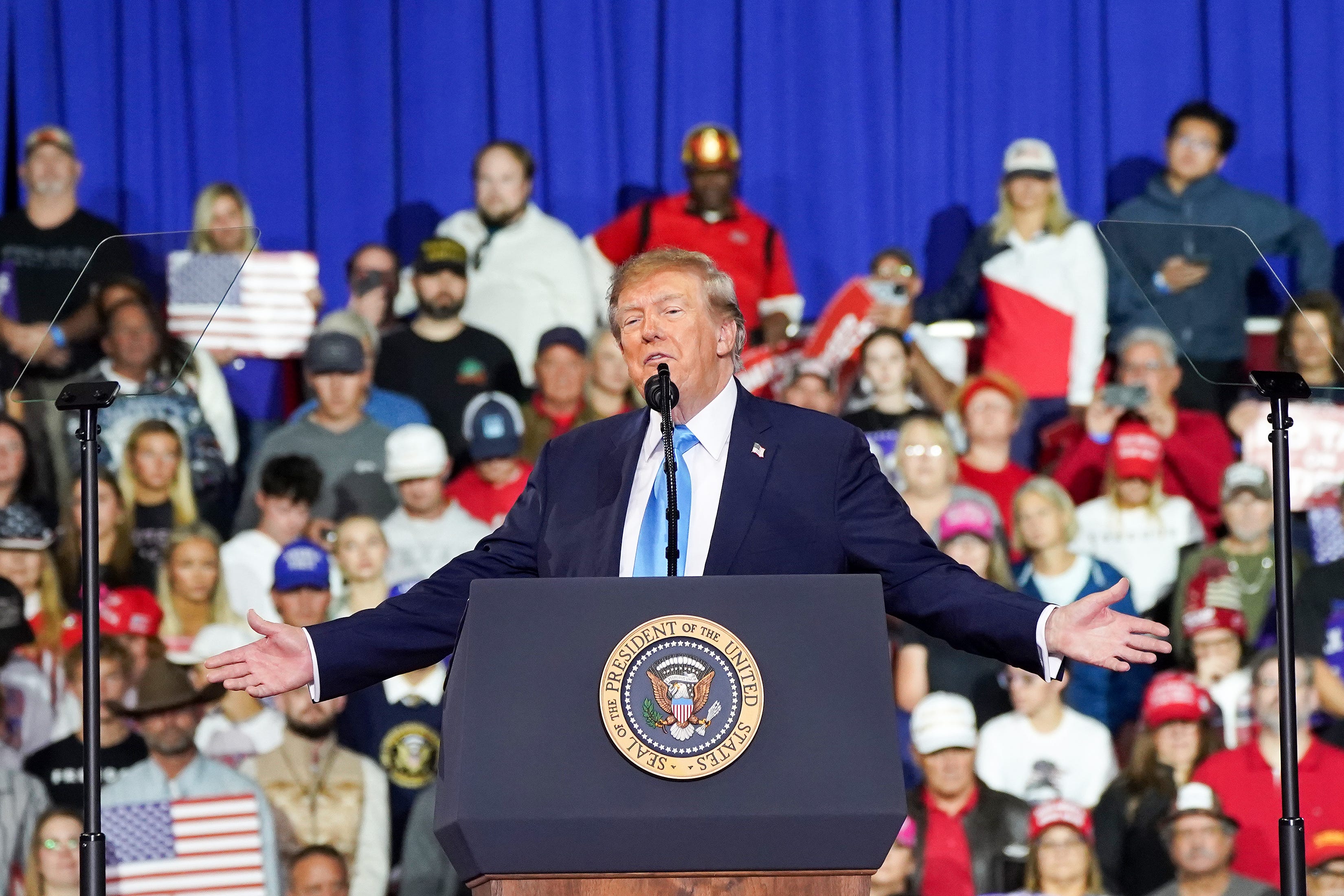 5 takeaways from Trump's Northern Kentucky midterm rally