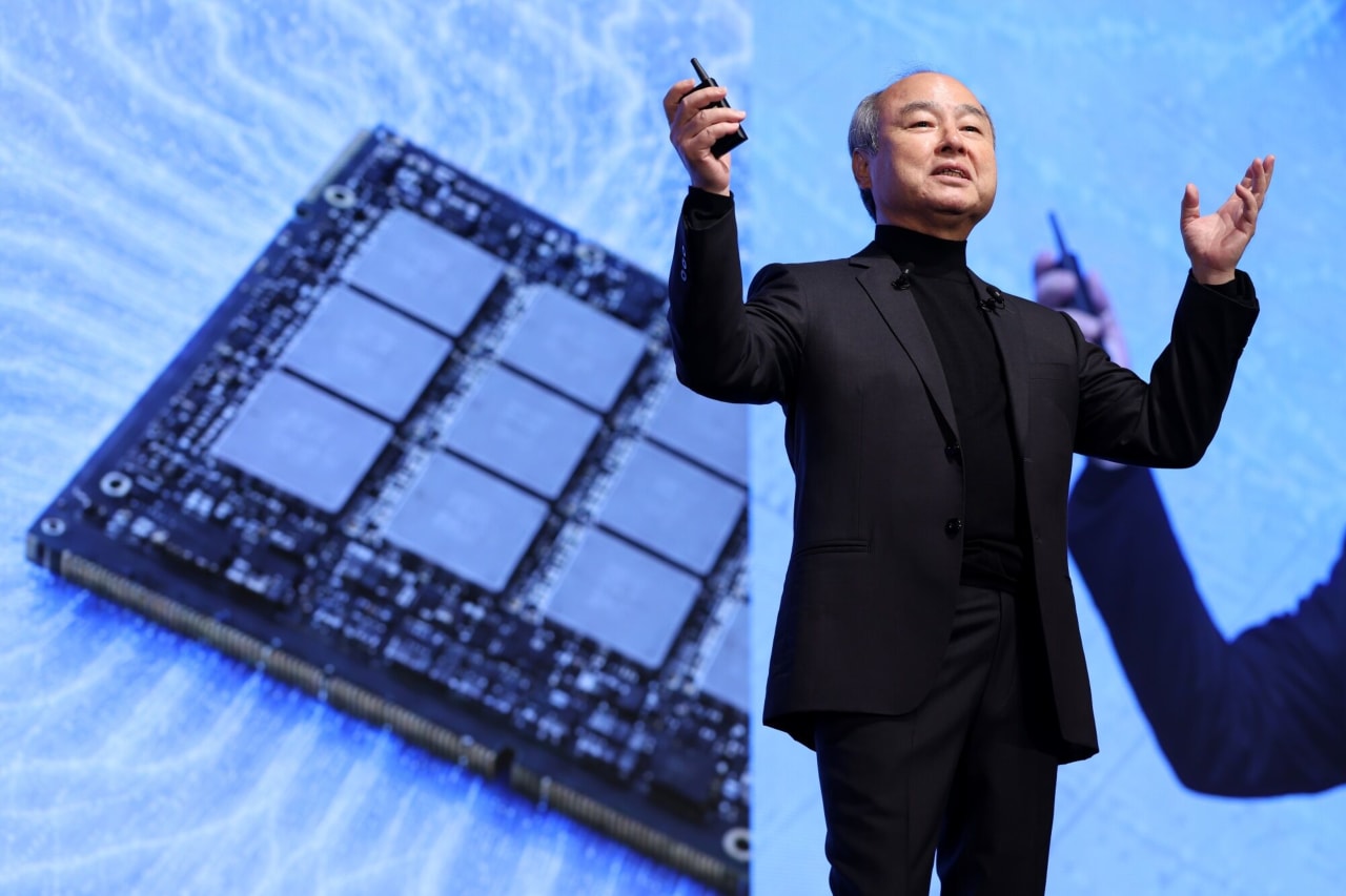 SoftBank in early talks to buy Allied Universal