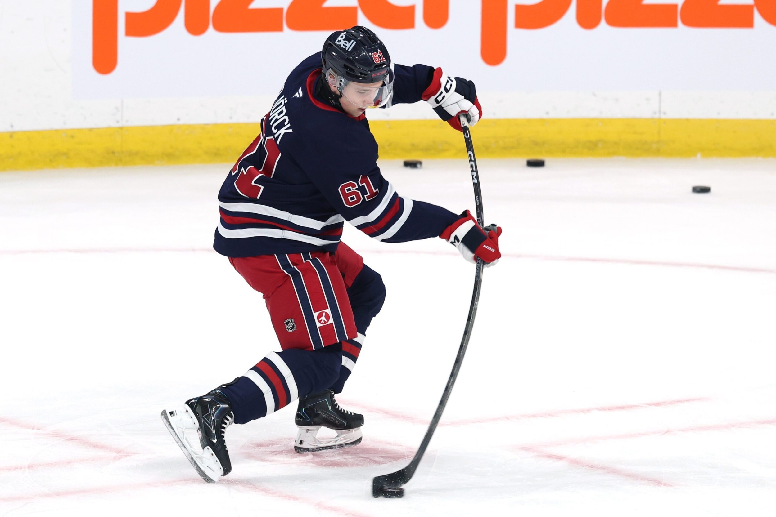 Viggo Bjorck off to strong start with Jets, despite no points