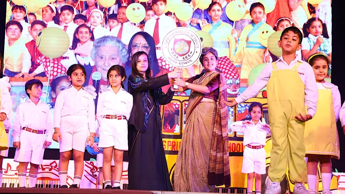 Springdales School kindergarteners showcase creativity at Cultural ...