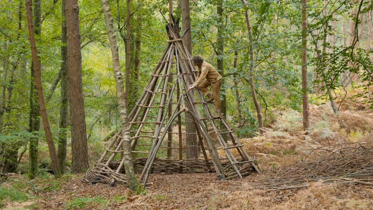 I rebuilt a 10,000 year old house - 80 day timelapse
