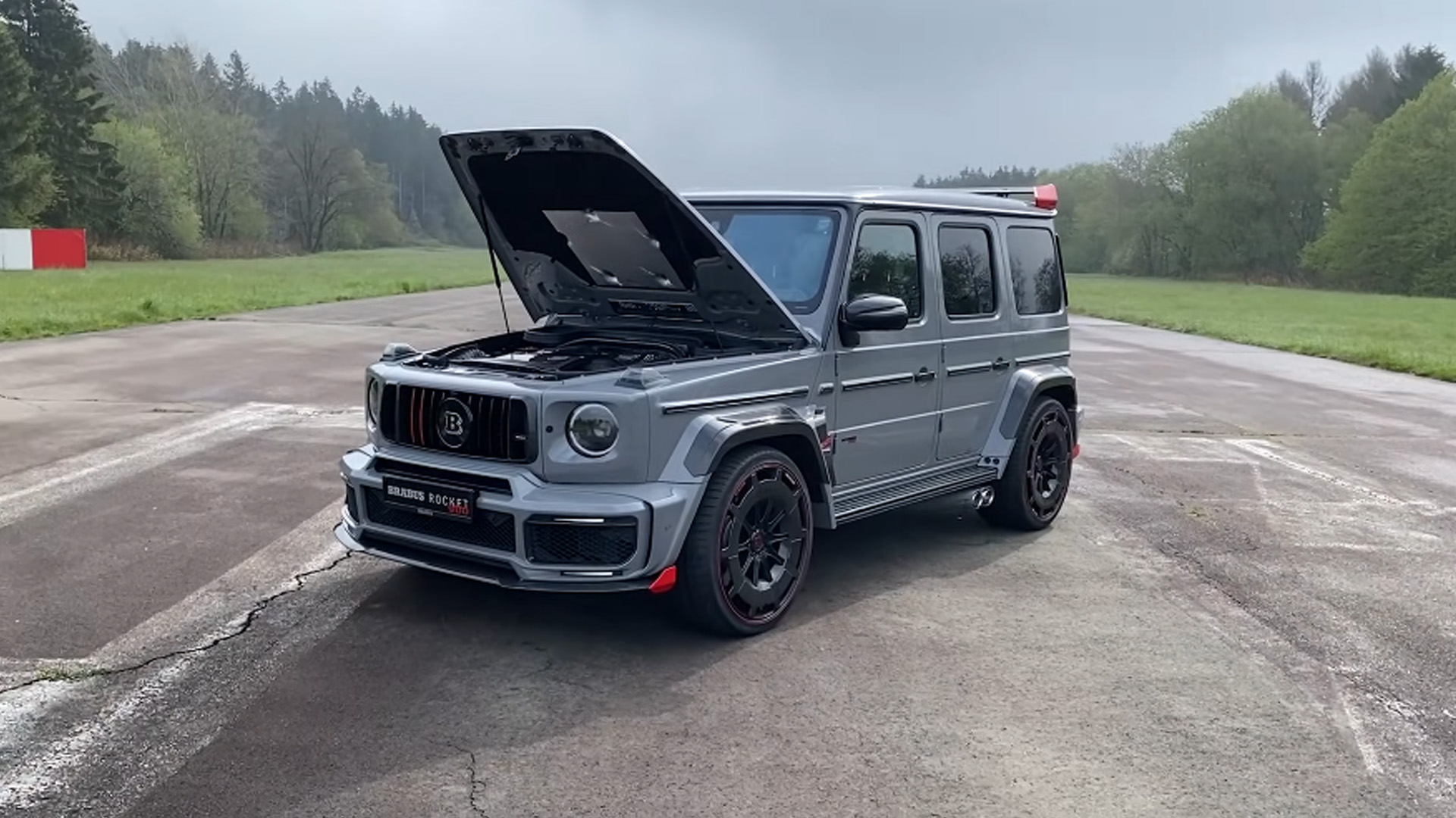 Brabus G900 Rocket combines rarity and power
