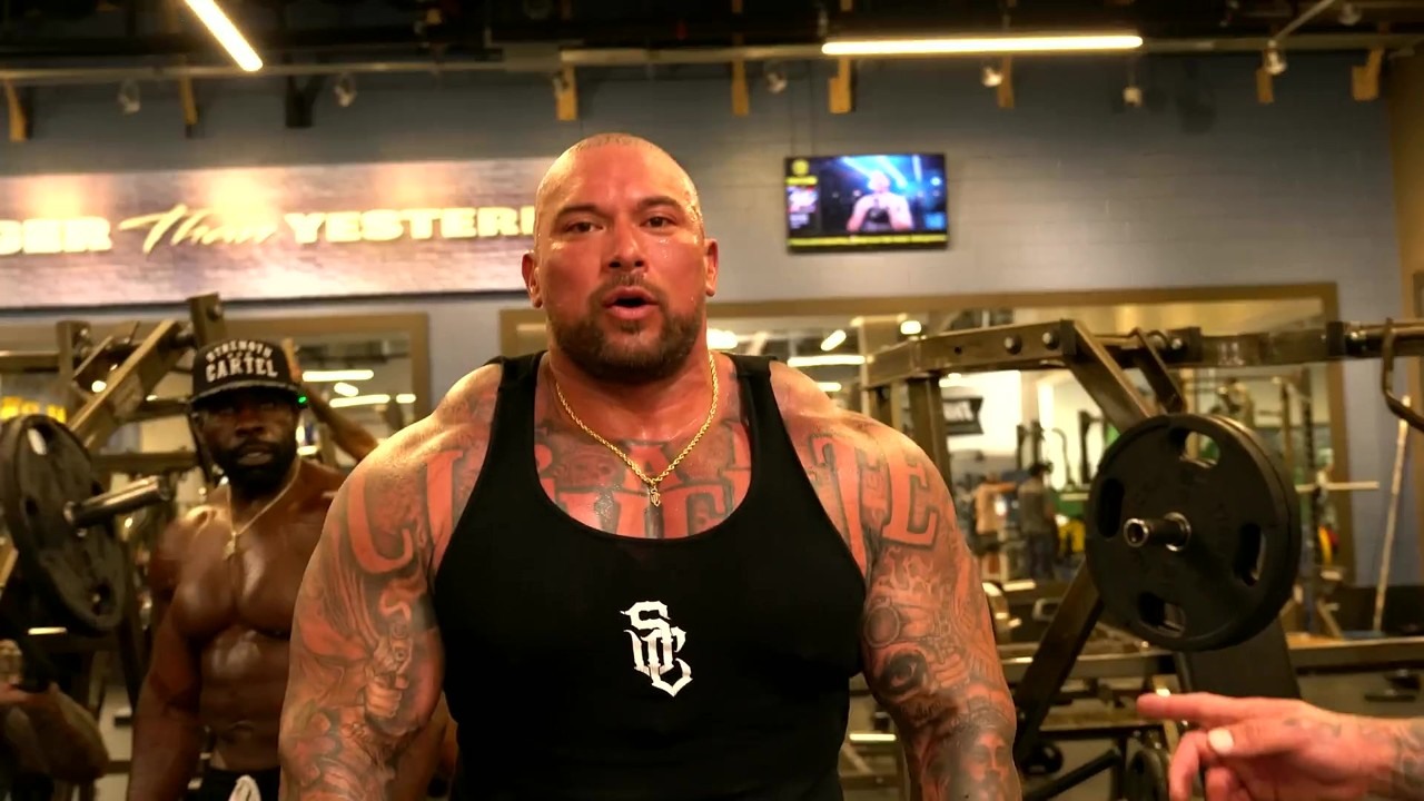 Kali Muscle & Big Boy full chest workout at Gold’s Gym - muscle ...