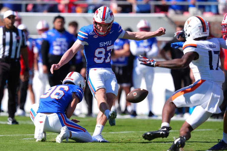 Kevin Jennings and kicking game help No. 24 SMU beat Virginia 23-13