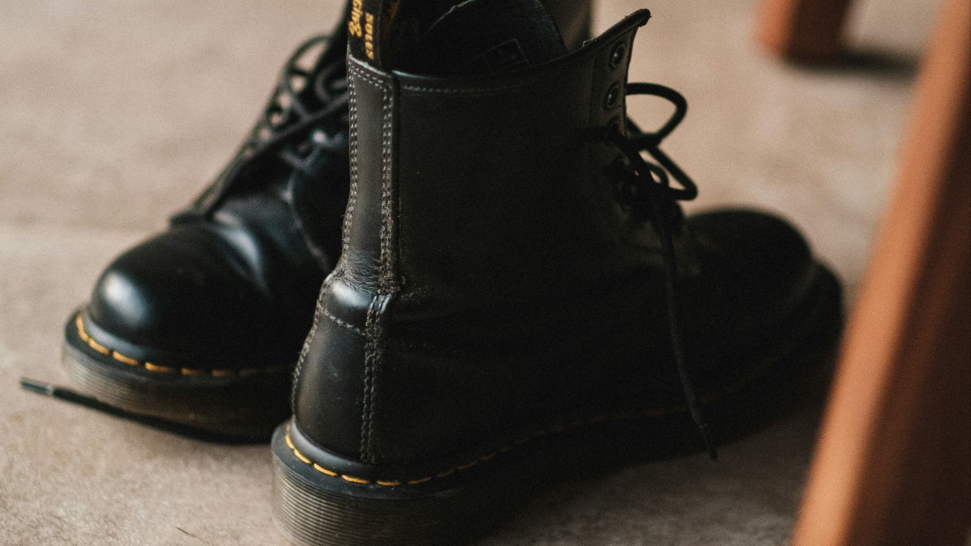 20 fashion trends Gen X wore before Gen Z rediscovered them