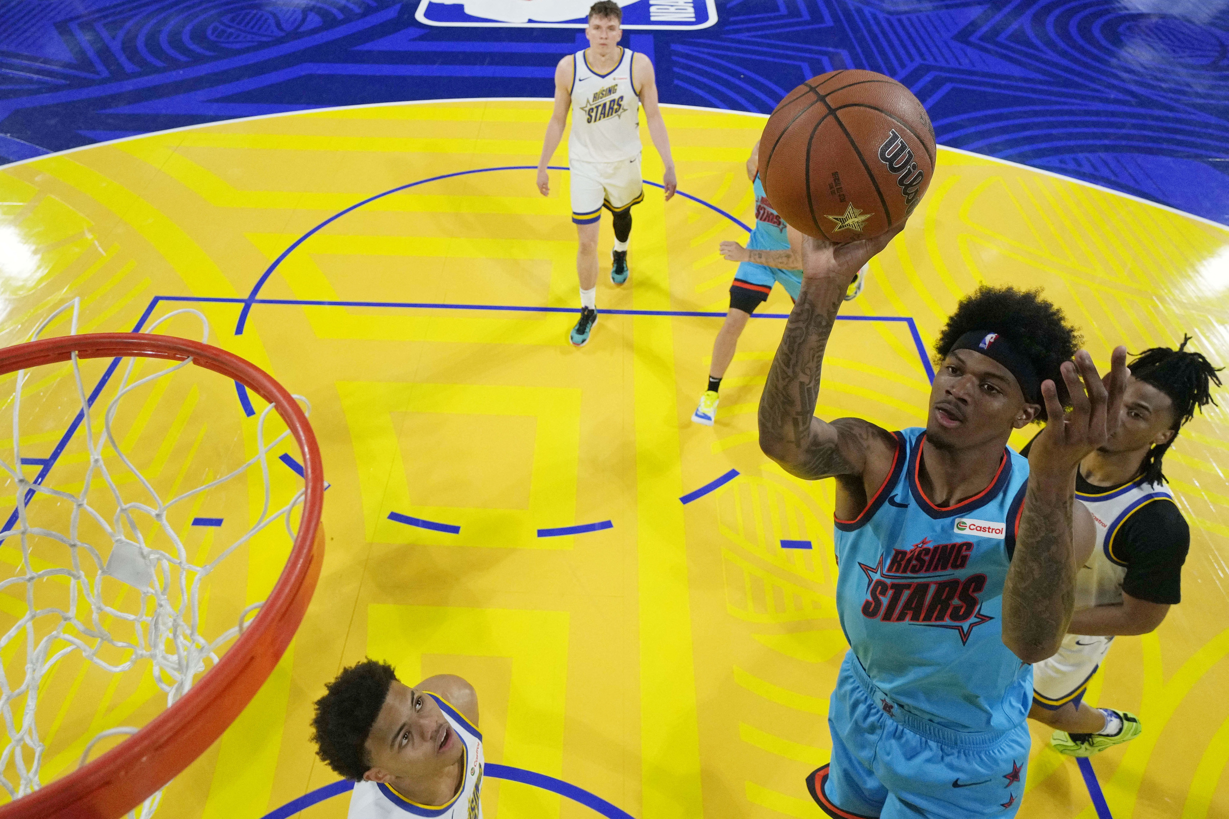 Knicks sign, waive Dink Pate