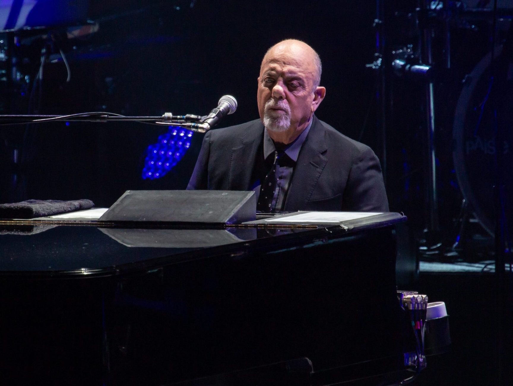 Billy Joel says he can't perform or drive amid brain disorder